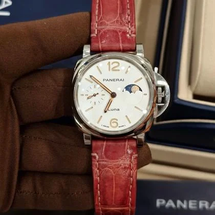 Panerai Luminor Due Luna PAM 01557