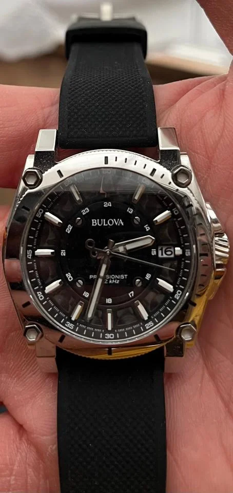 Bulova Precisionist 96B416