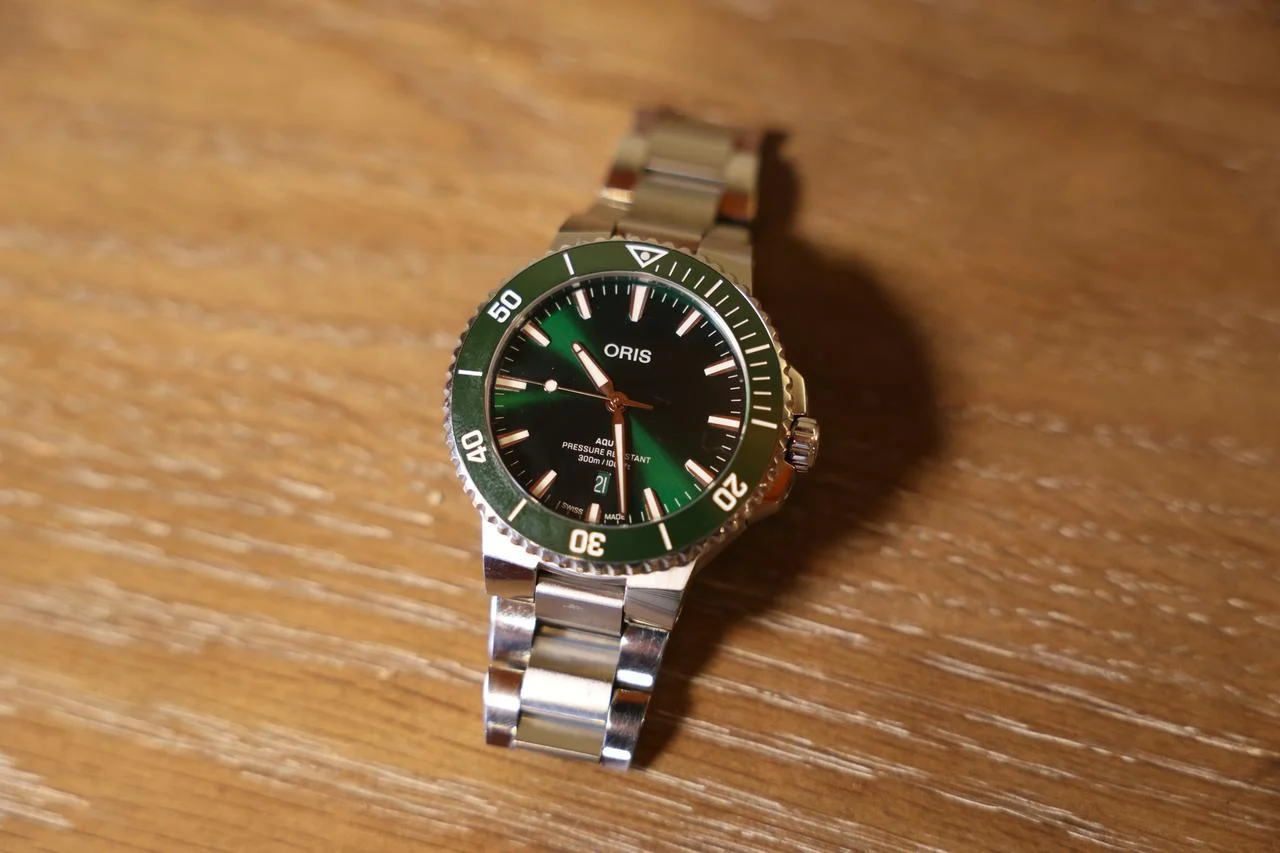 Oris Aquis 01 733 7789 4157-07 8 23 04PEB