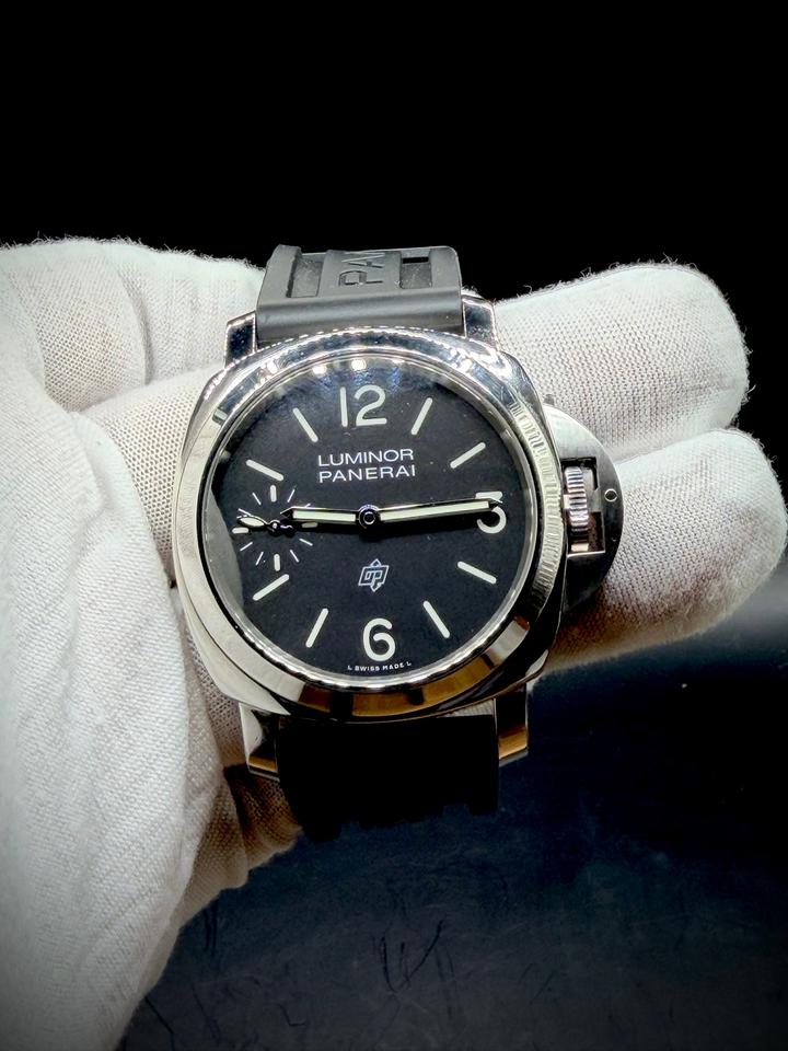 Panerai Luminor Base PAM 01084
