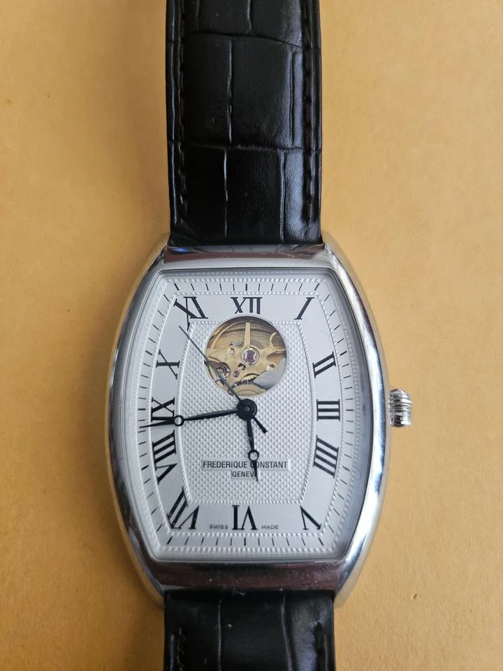 Frederique Constant Classics Heart Beat FC303/310X4T25/6