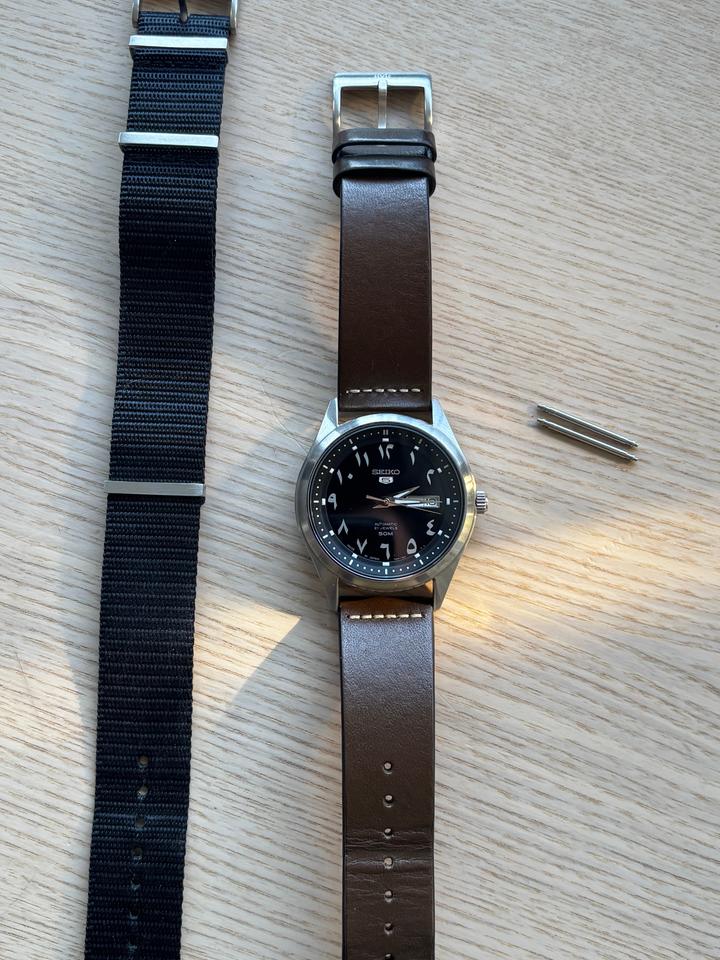 Seiko 5 SNKP21J1