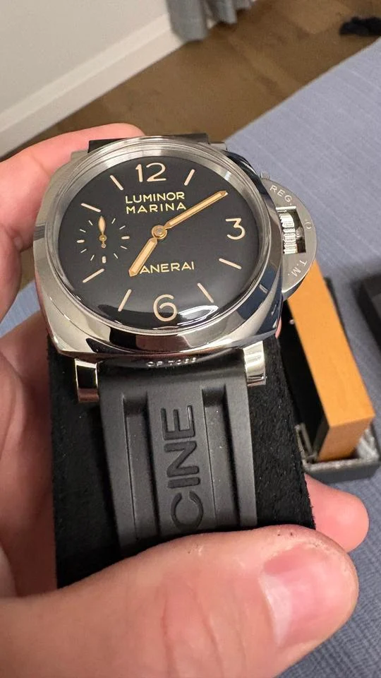Panerai Luminor Marina PAM 00422