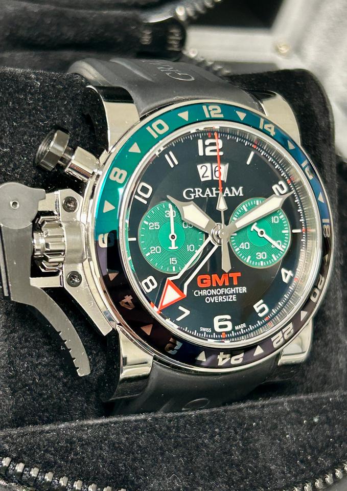 Graham Chronofighter Oversize 2OVGS.B12A