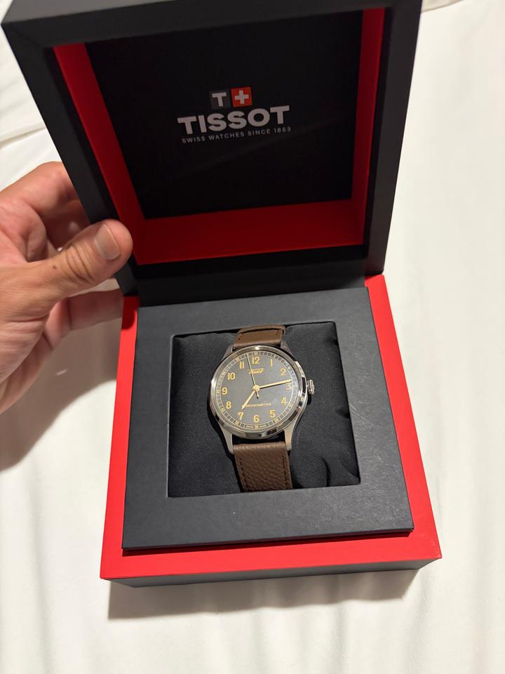 Tissot Heritage T1424641606200