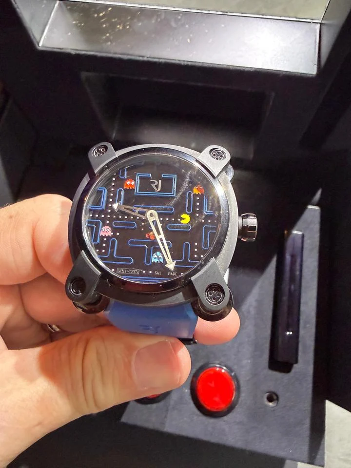 Romain Jerome Moon-DNA RJ.M.AU.IN.009.10