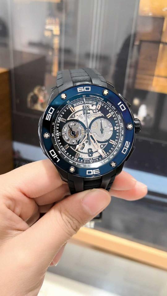 Roger Dubuis Easy Diver RDDBSE0269