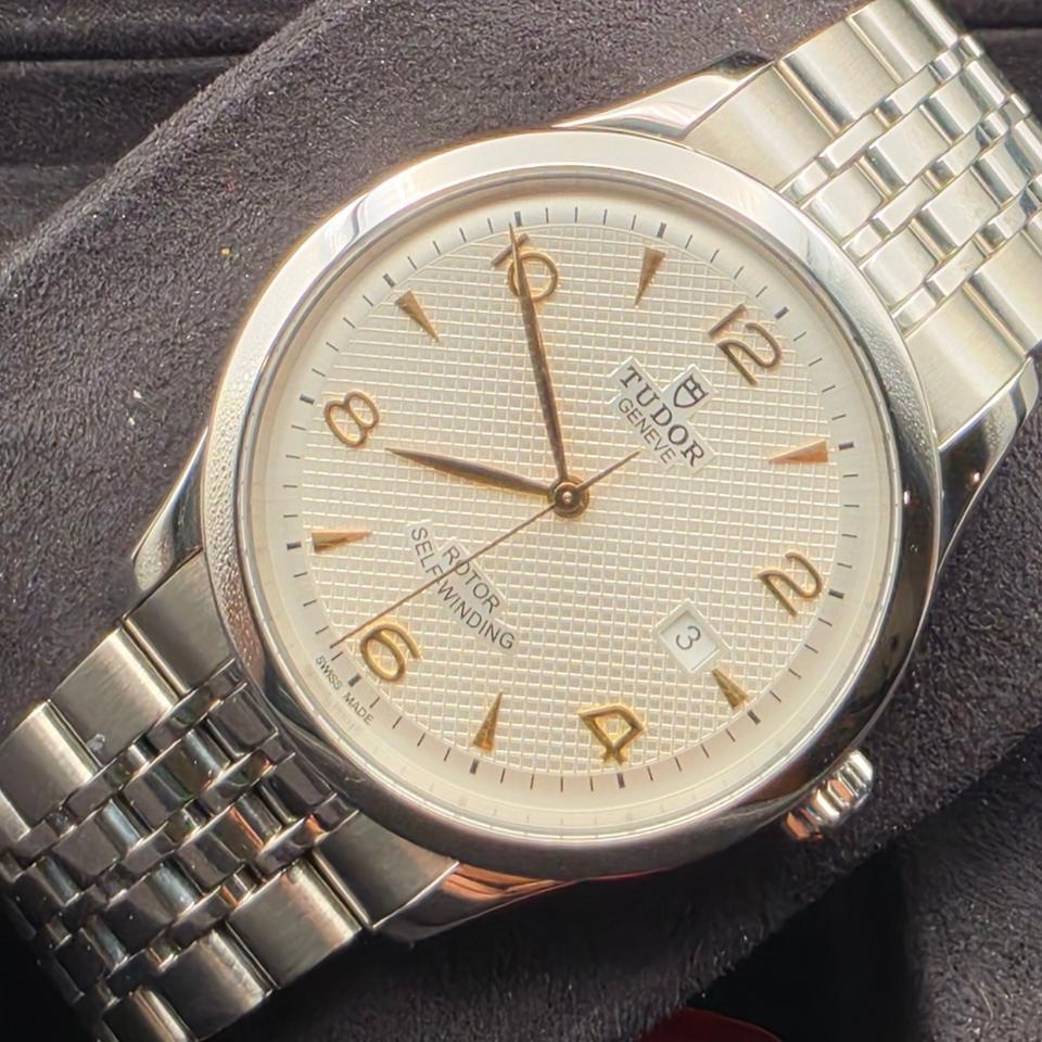 Tudor 1926 M91650-0001