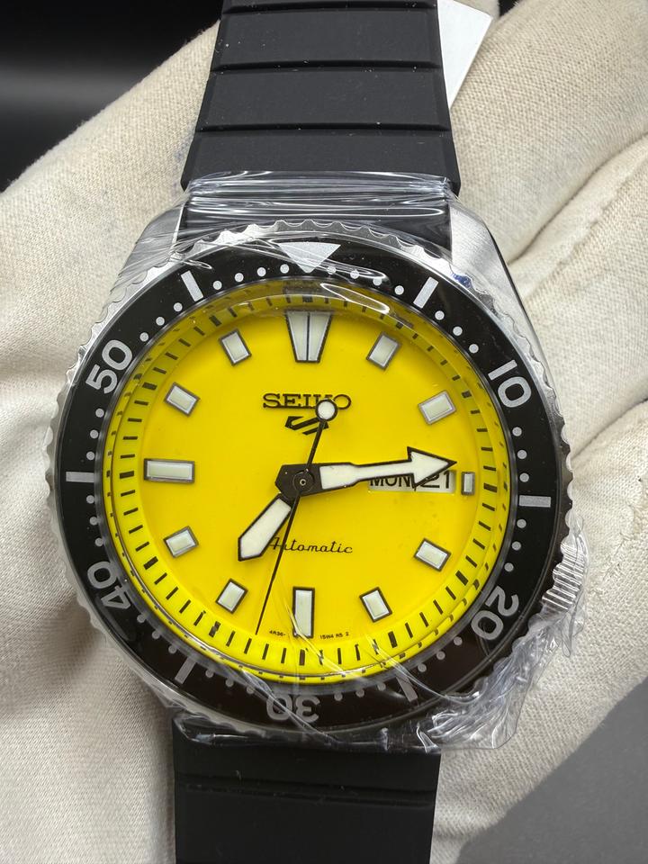 Seiko 5 Sports srpl87k1