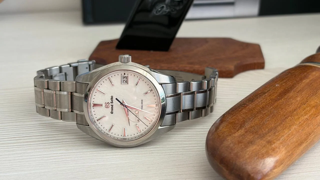 Grand Seiko Heritage Collection SBGA211G