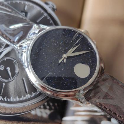 H.Moser & Cie. Endeavour 1801-1201