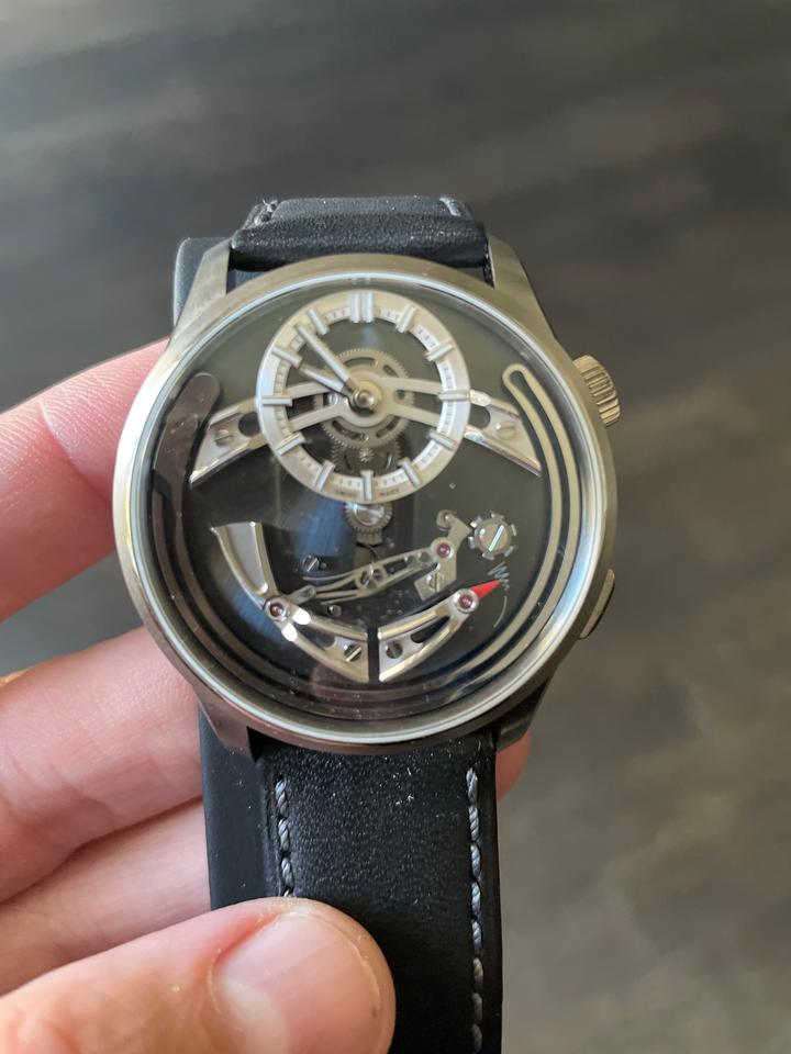 Christopher Ward C01-41APT2-T00K0