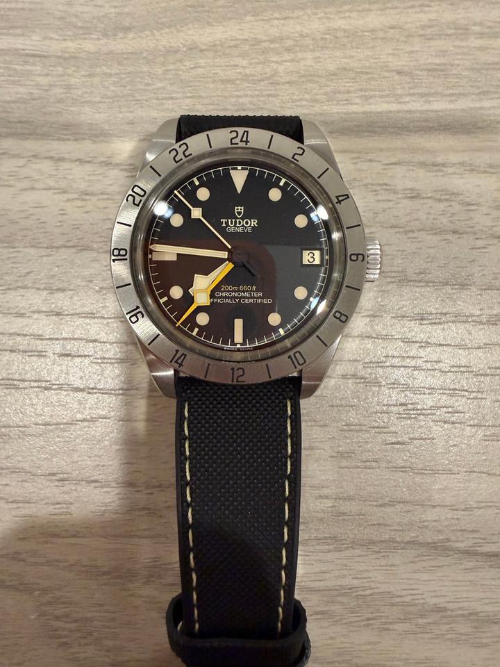Tudor Black Bay Pro 79470-0003