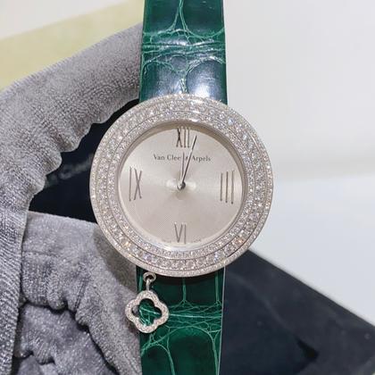 Van Cleef & Arpels Charms VCARM95400