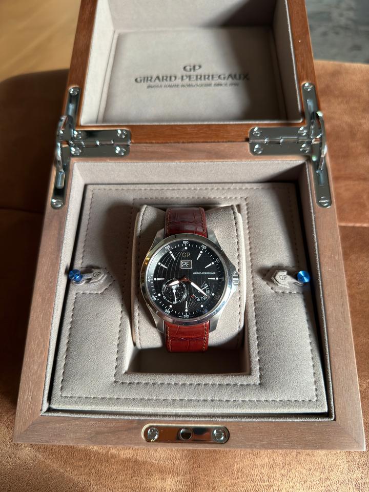Girard Perregaux Traveller 49650-11-631-BB6A