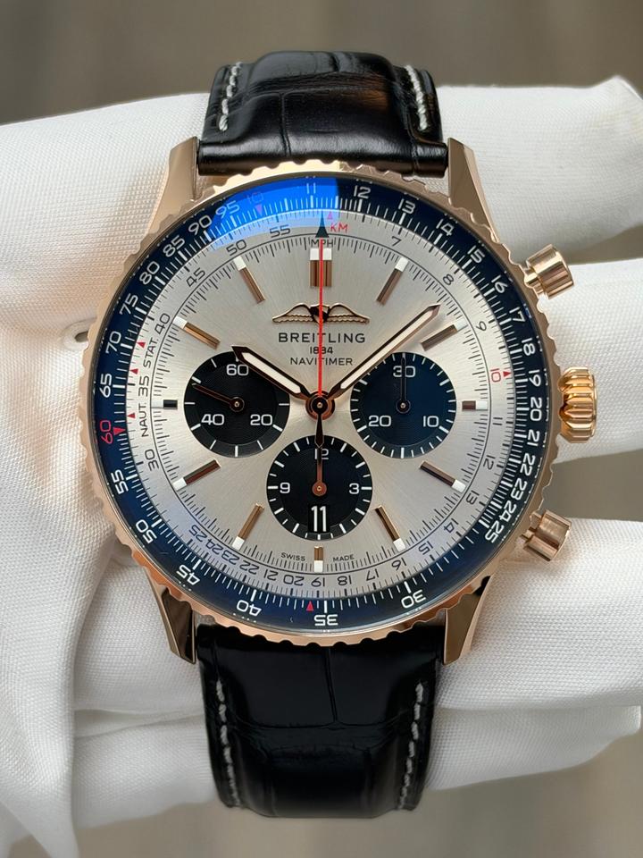 Breitling Navitimer 1 B01 Chronograph RB0137241G1P1