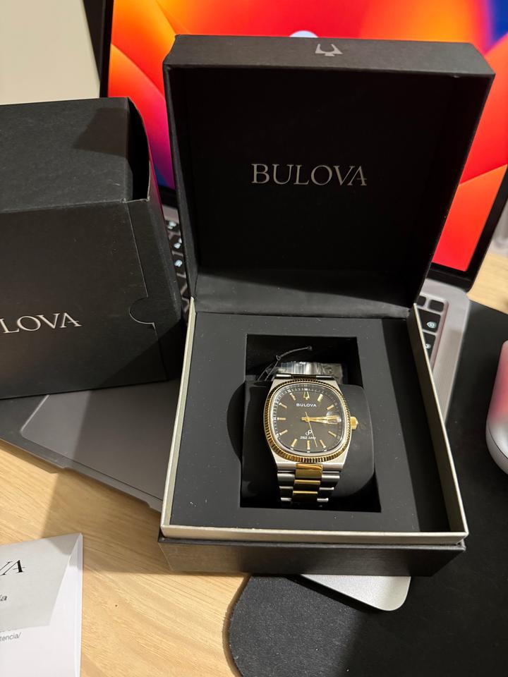 Bulova Precisionist 98B458
