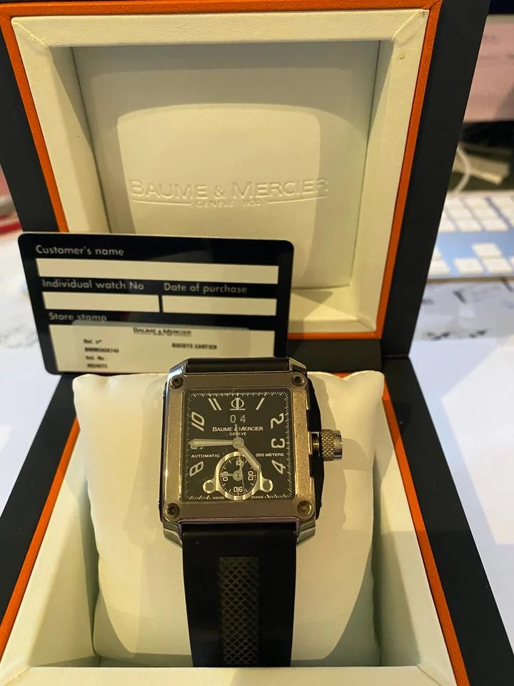 Baume & Mercier Hampton MOA08749