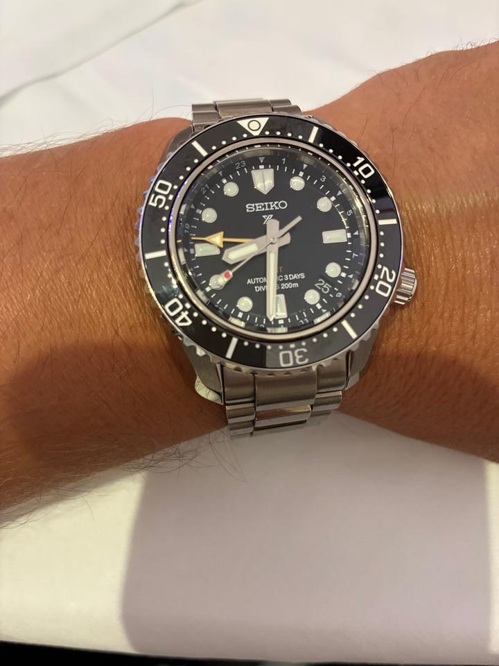Seiko Prospex SPB383J1