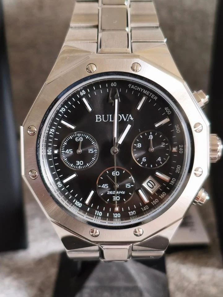 Bulova Precisionist 96B410