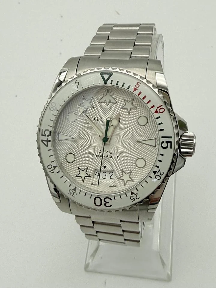 Gucci Dive YA136337