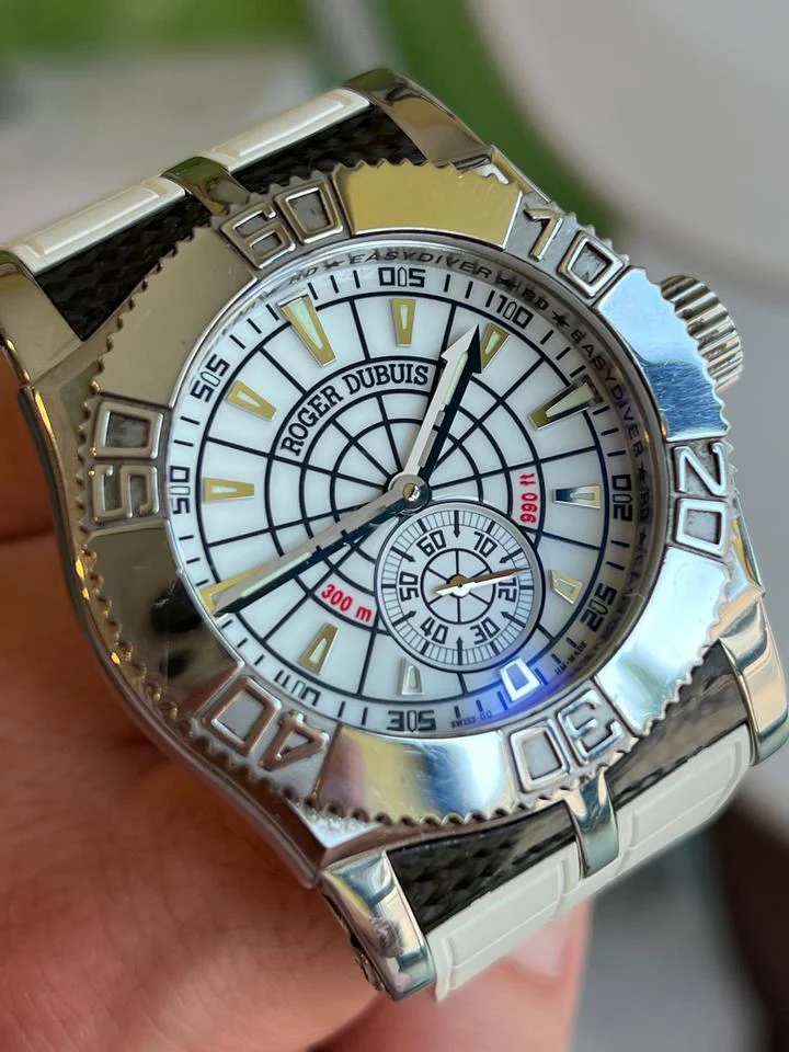 Roger Dubuis Easy Diver SE46149