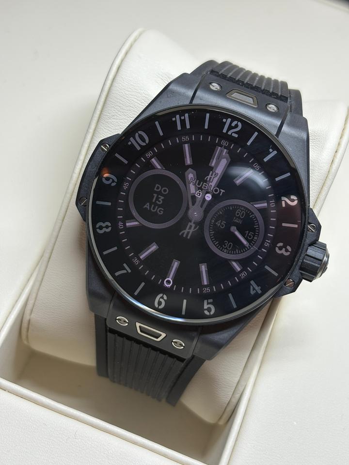 Hublot Square Bang 821.CM.0130.RX