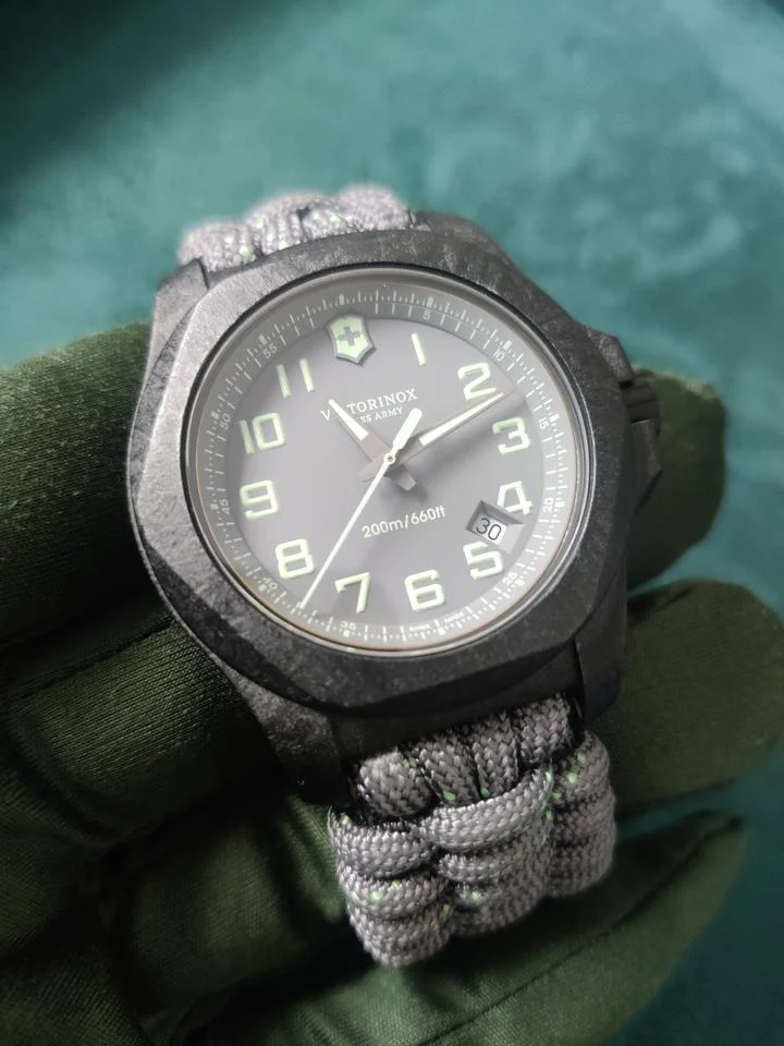 Victorinox Swiss Army I.N.O.X. 241861