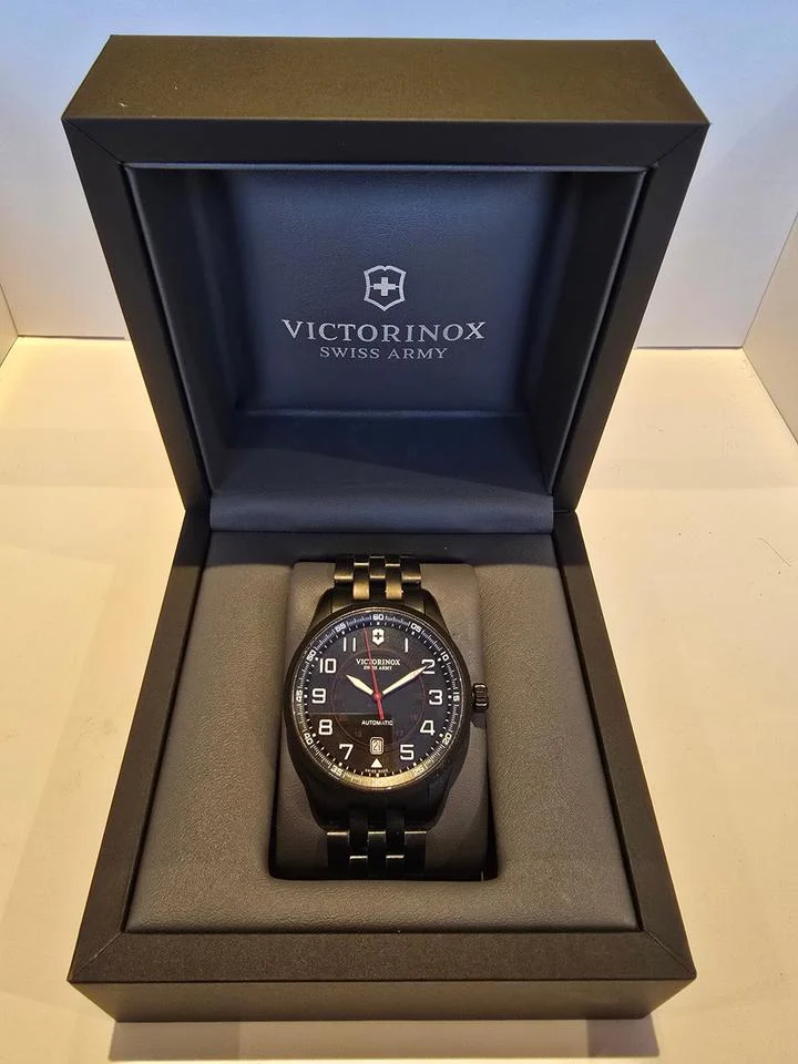 Victorinox Swiss Army AirBoss 241740