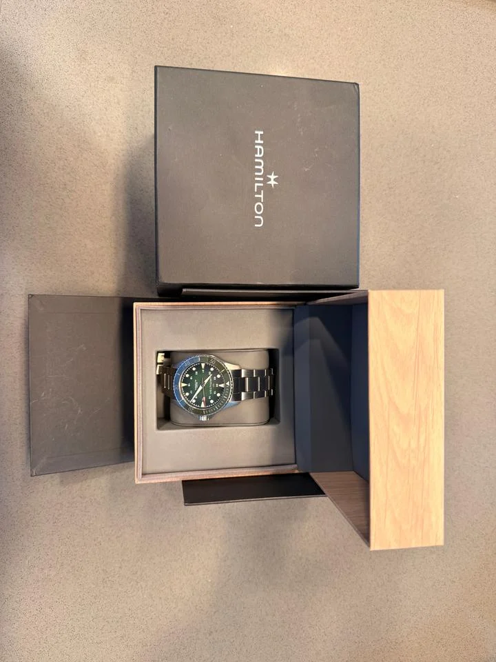 Hamilton Khaki Navy Scuba H82525160