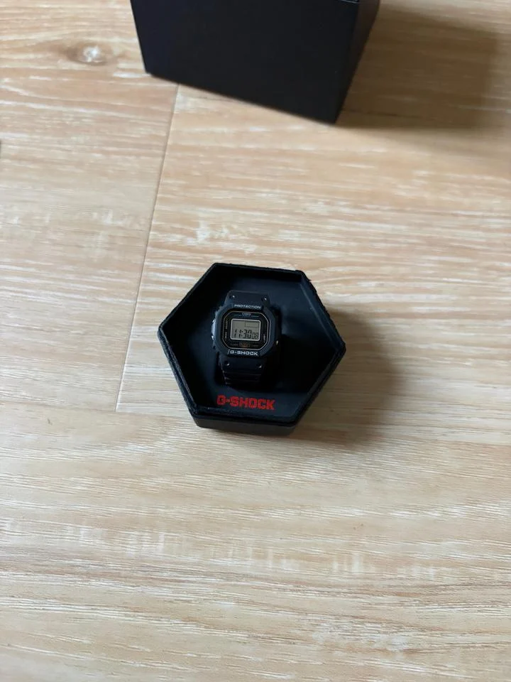 Casio G-Shock DWN-5600-1JR