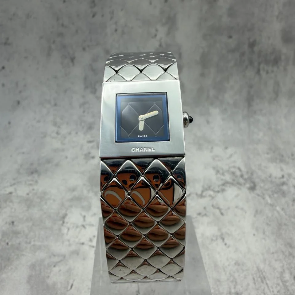 Chanel H0009
