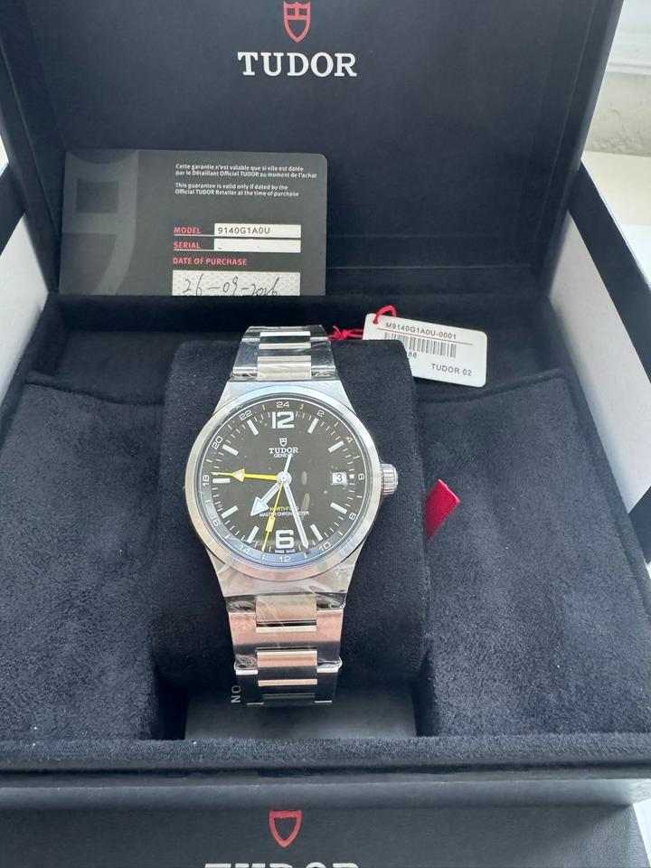 Tudor North Flag m9140g1a0u