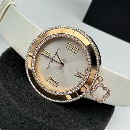 Van Cleef & Arpels Charms VCARM95100