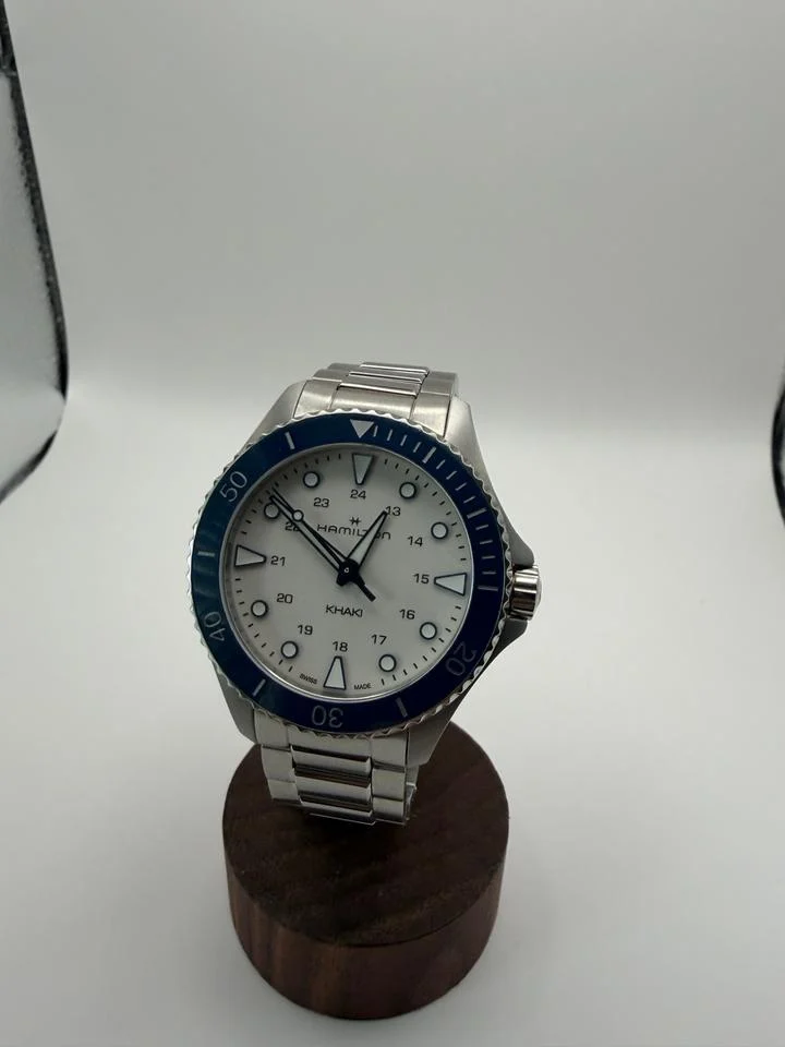 Hamilton Khaki Navy Scuba H82231150