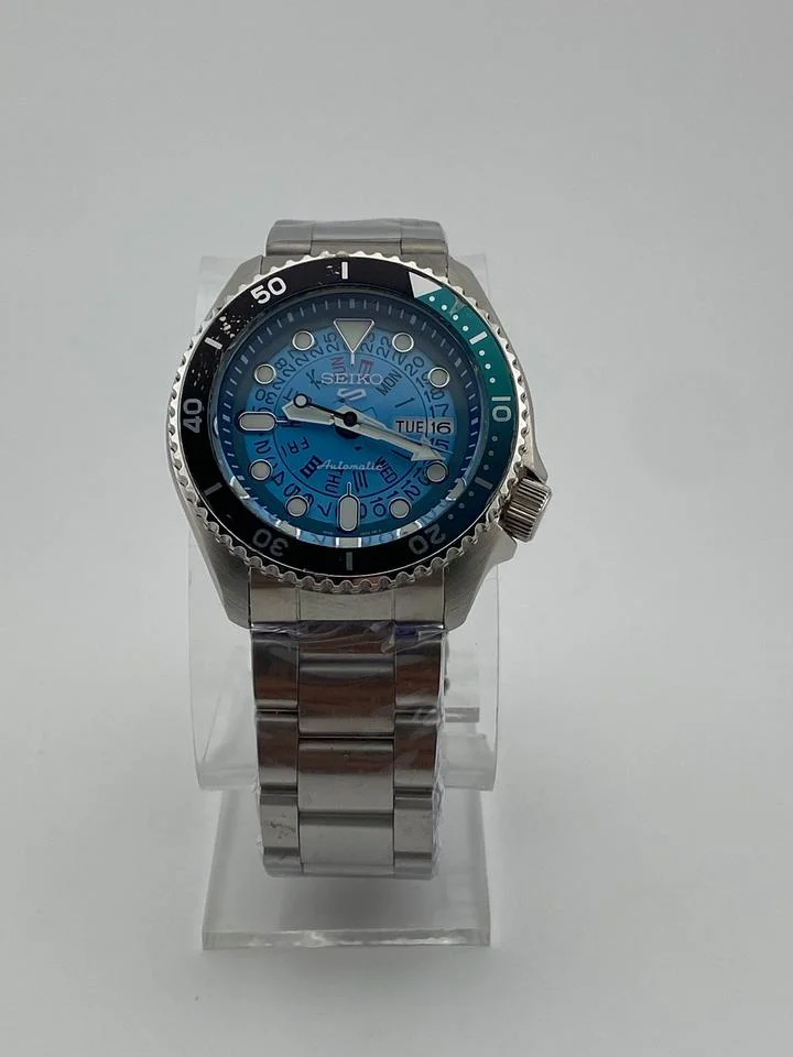 Seiko 5 Sports SRPJ45K1