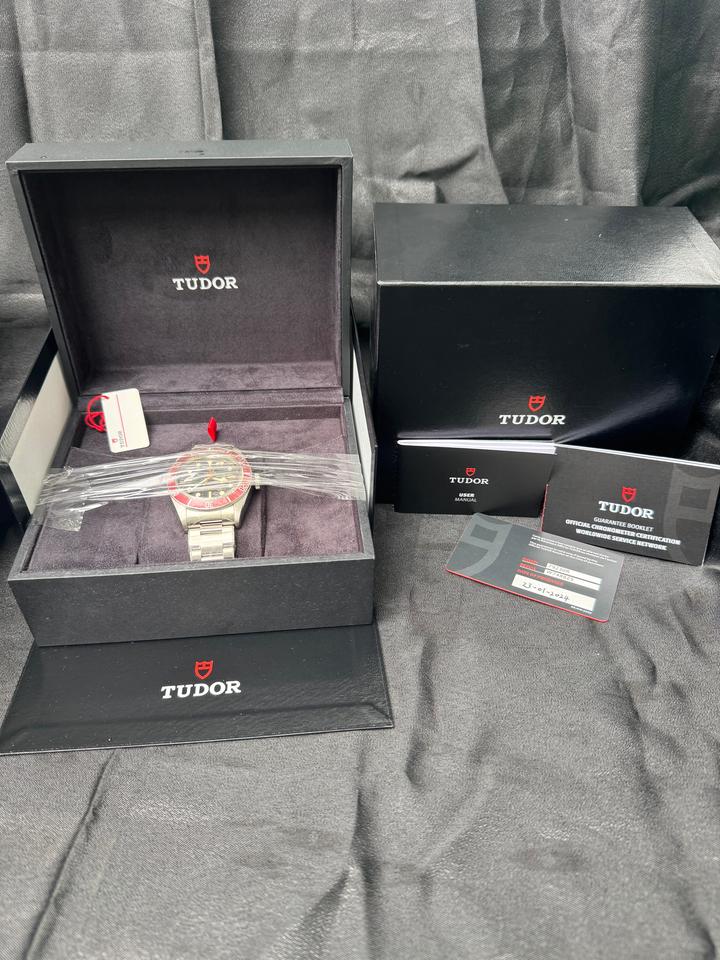 Tudor Black Bay M79230R-0012