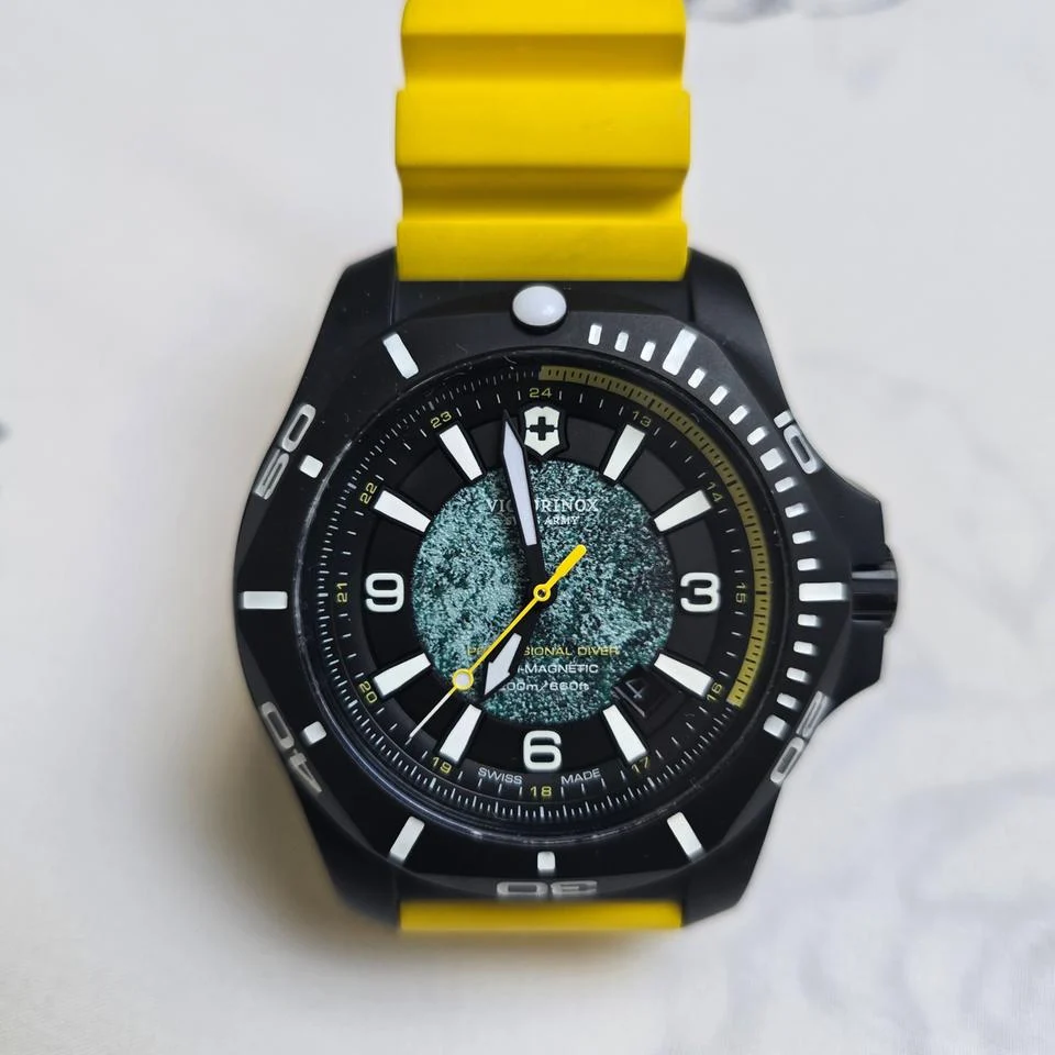 Victorinox Swiss Army I.N.O.X. 241957.1