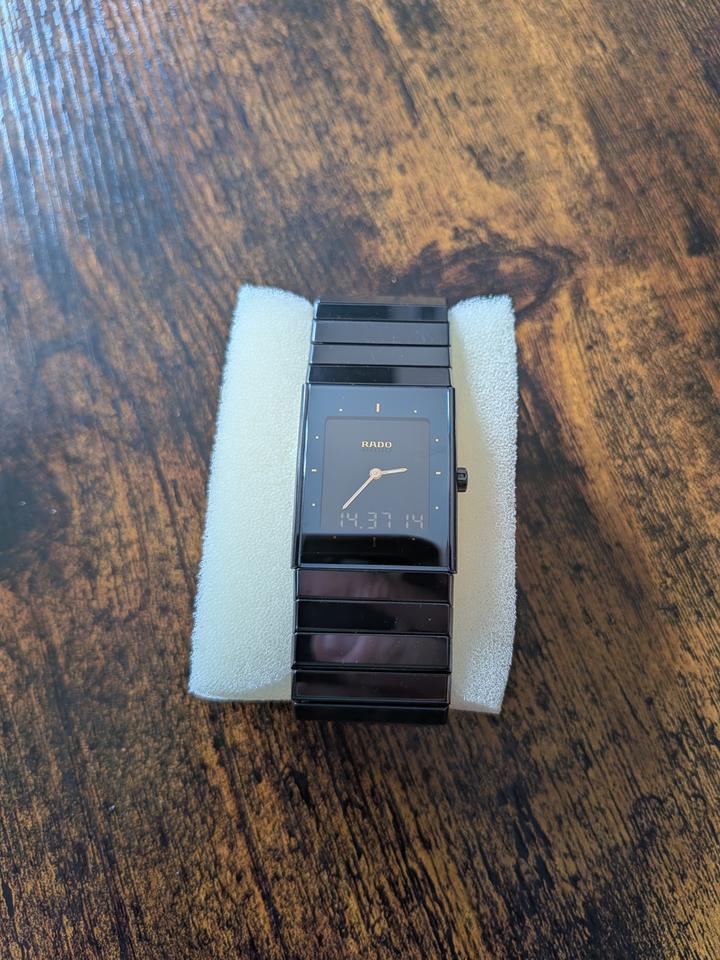Rado Ceramica R21324162