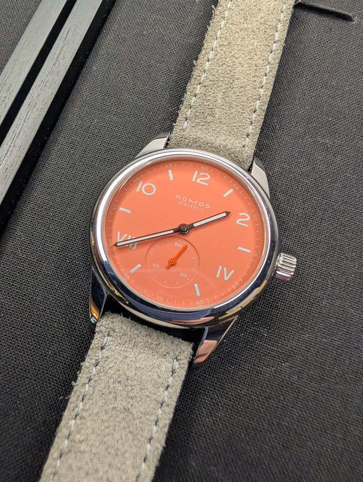 NOMOS Club Campus 714