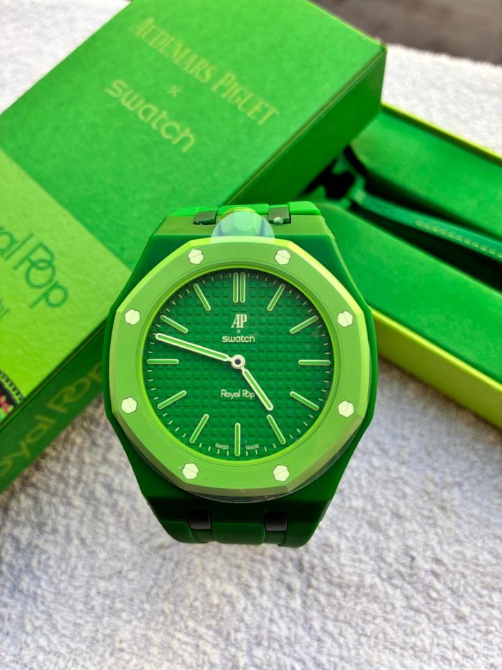 Swatch Royal Pop ssx03l101n