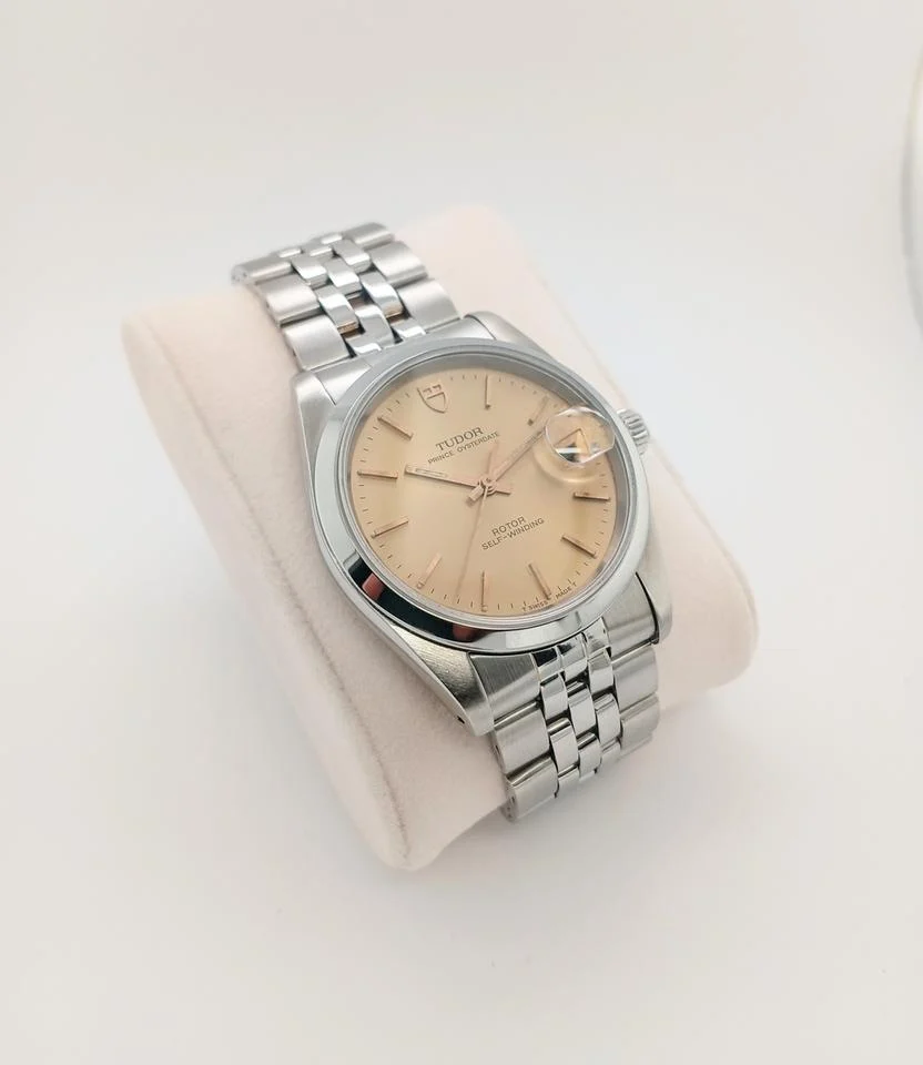 Tudor Prince Date 74000N