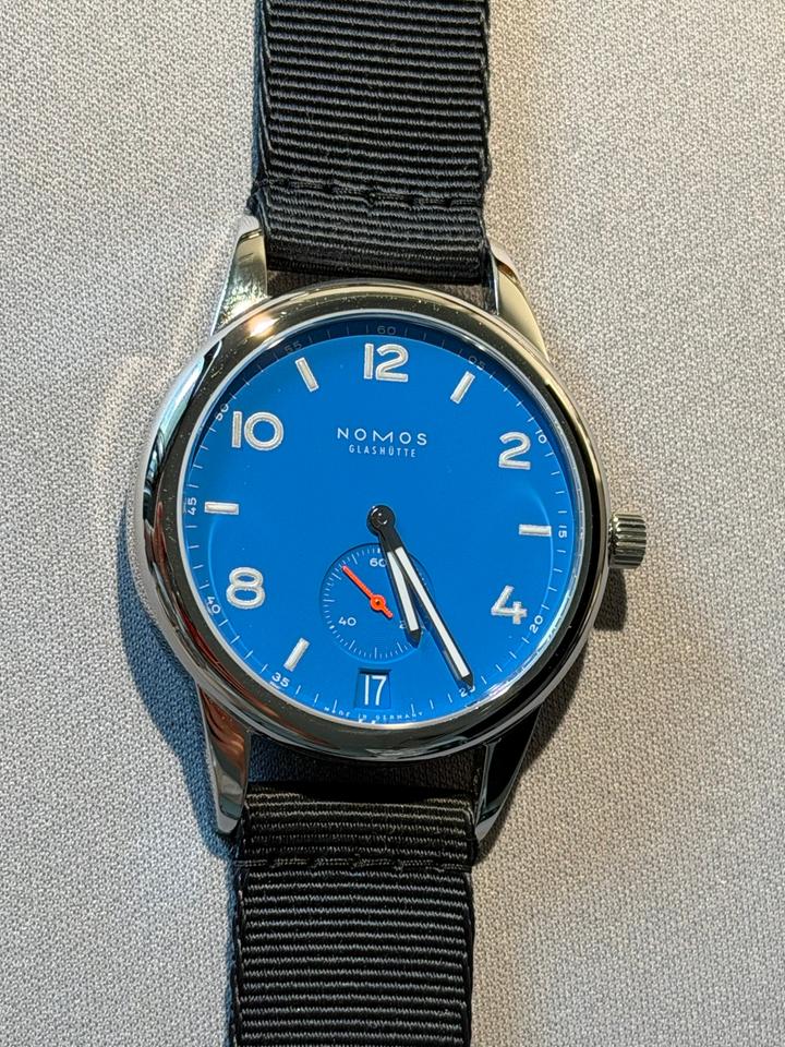 NOMOS Club Automat 777