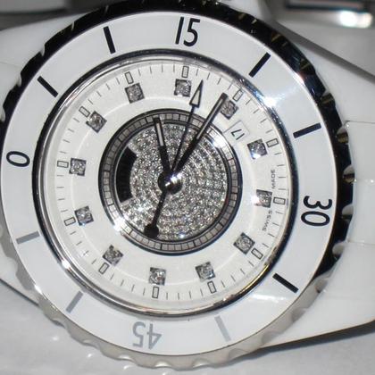 Chanel J12 H2123