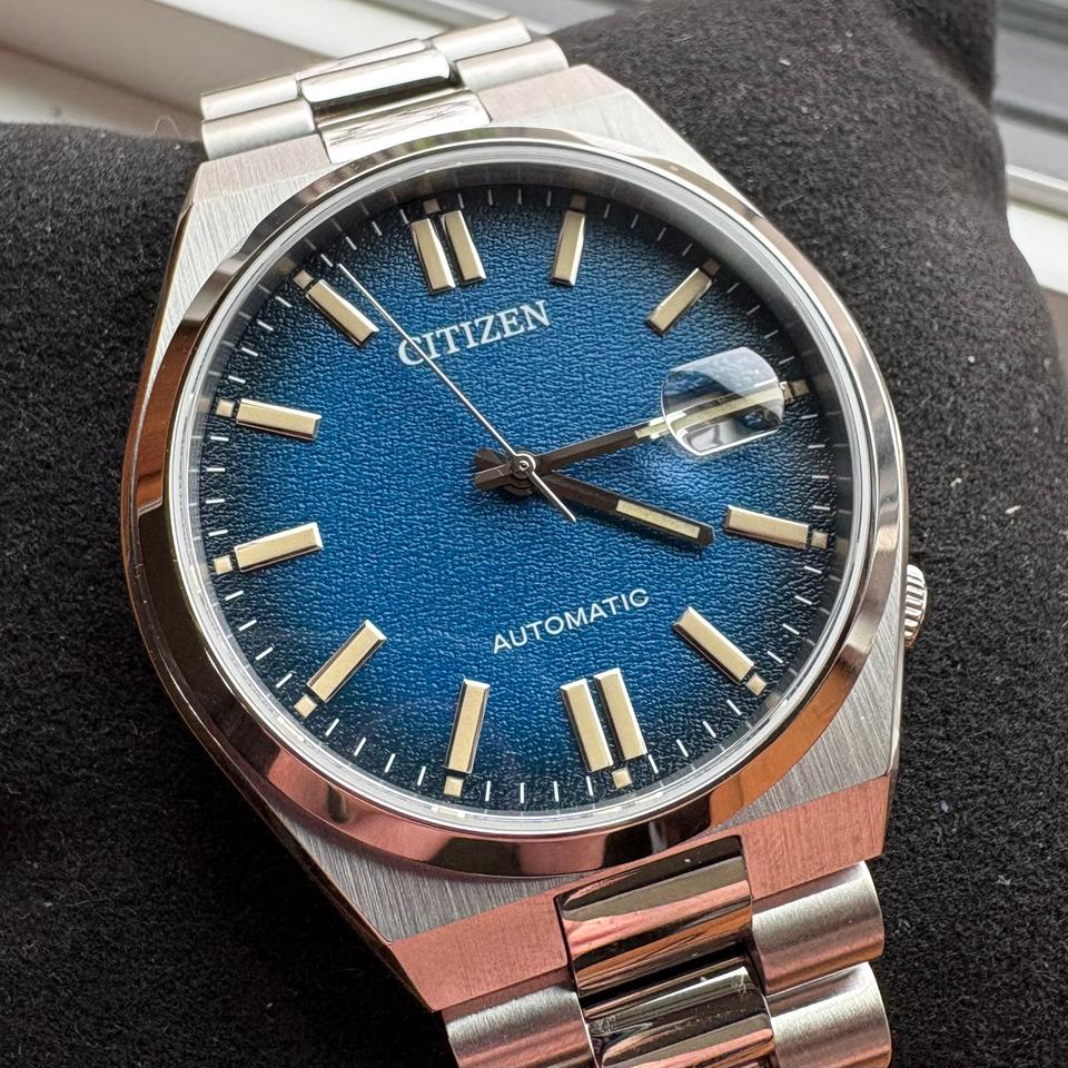 Citizen NJ0151-88L