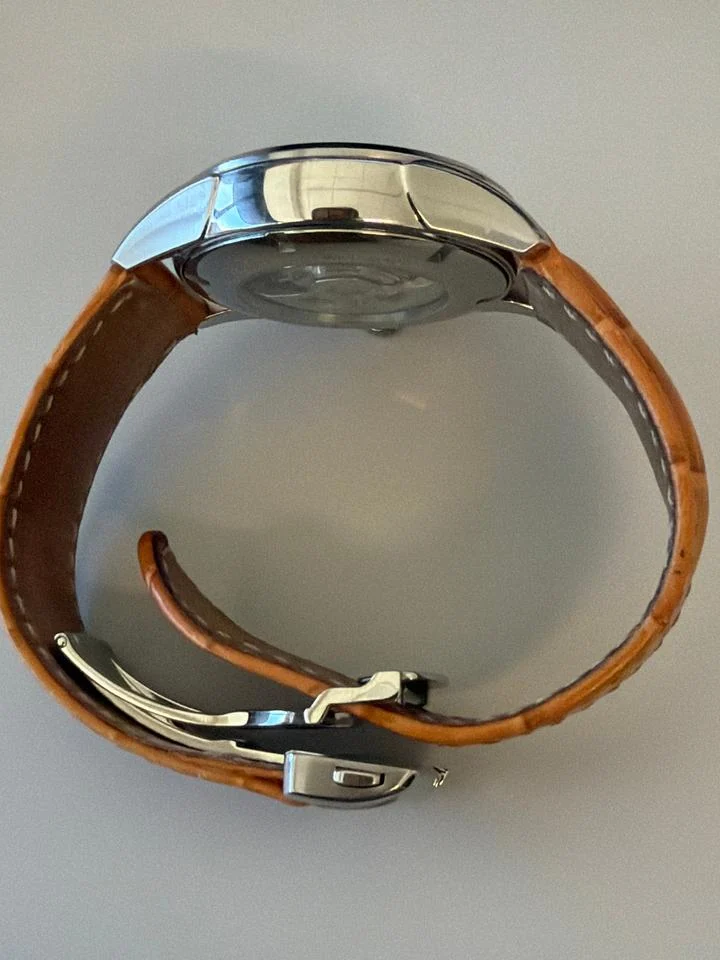 Hamilton Jazzmaster Open Heart H32635511