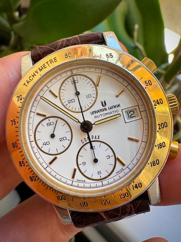 Universal Genève Compax 698.400