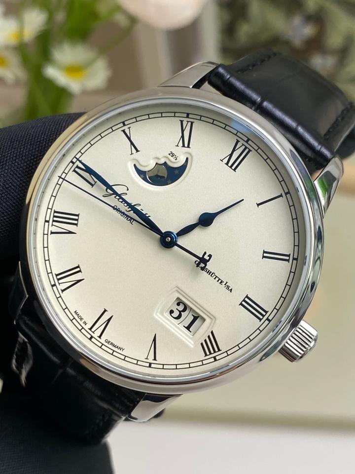 Glashütte Original Senator 100-04-32-12-04