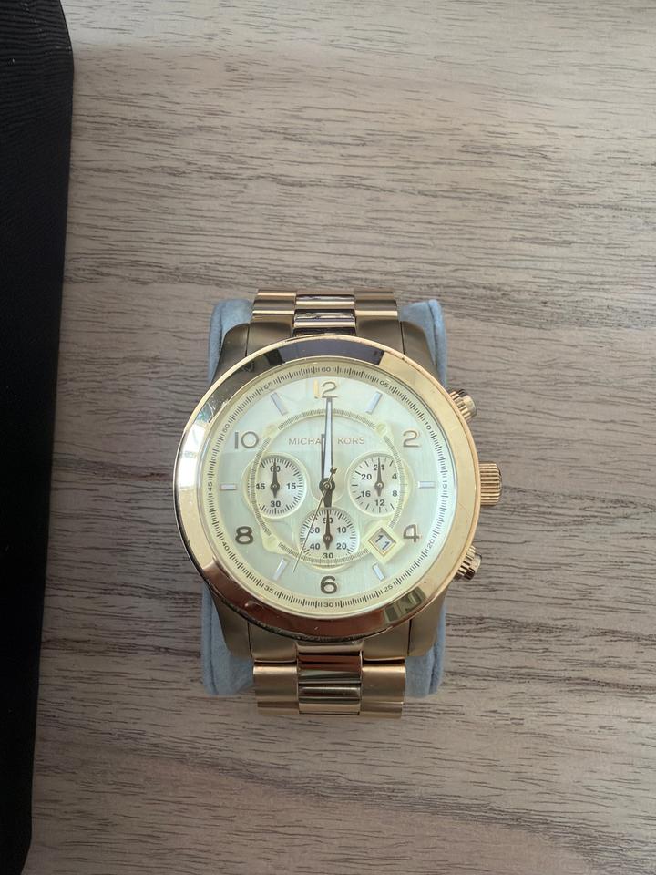 Michael Kors MK8077