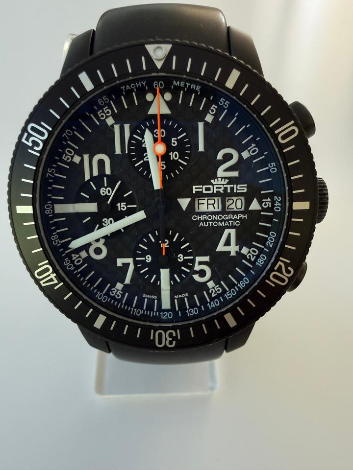 Fortis B-42 Black 638.28.141